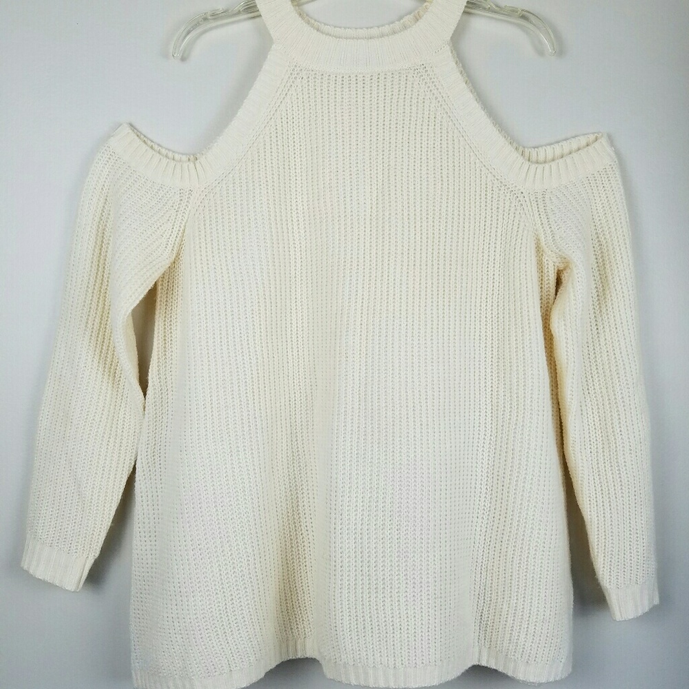 Long Sleeve Cut Out Cold Shoulder Sweater Cream